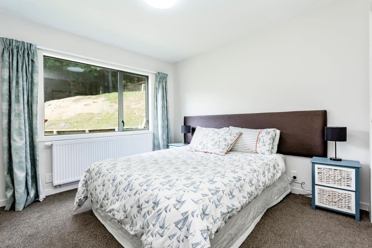 Hunters Moon Villa Mosgiel Exteriör bild