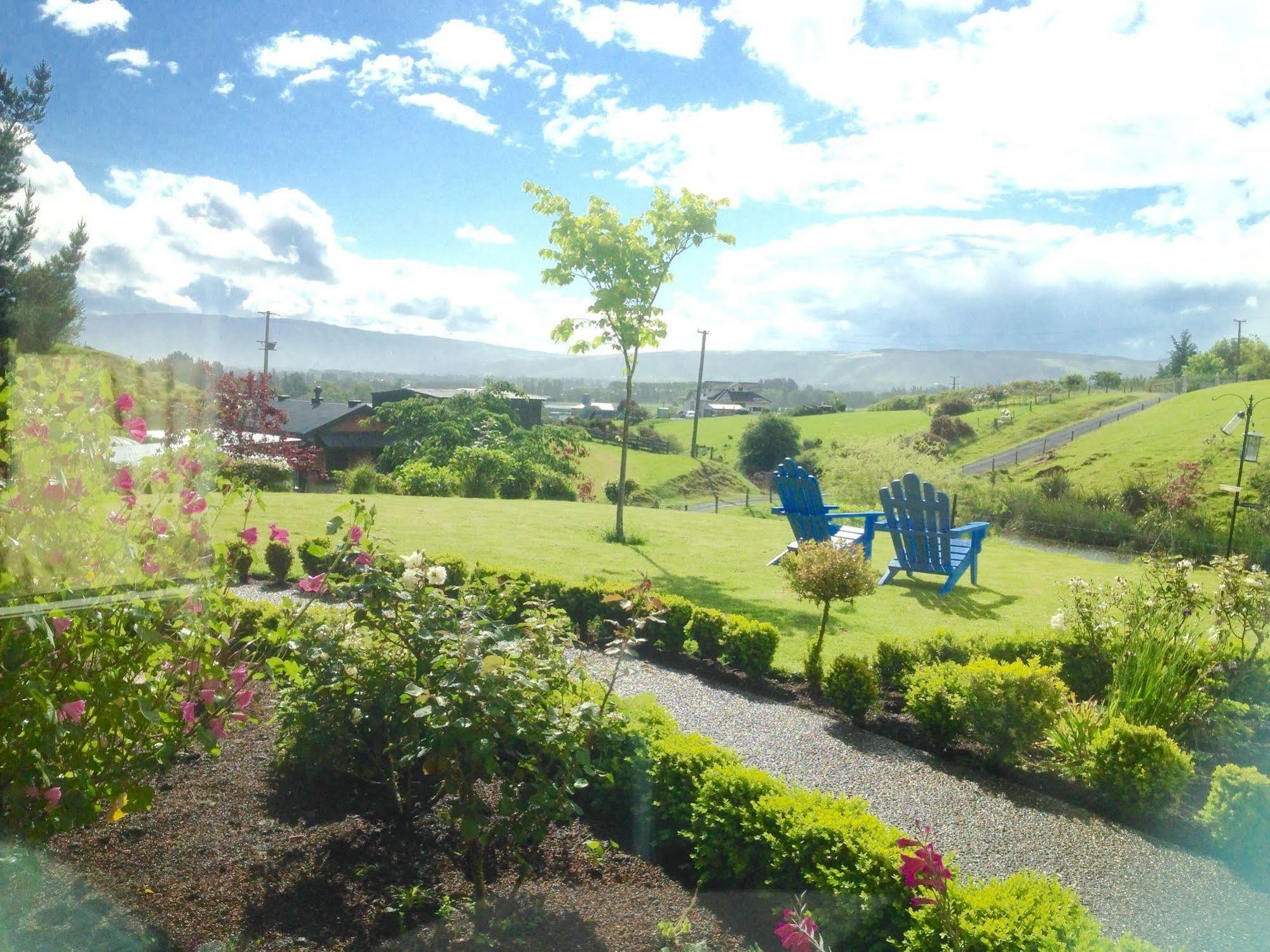 Hunters Moon Villa Mosgiel Exteriör bild
