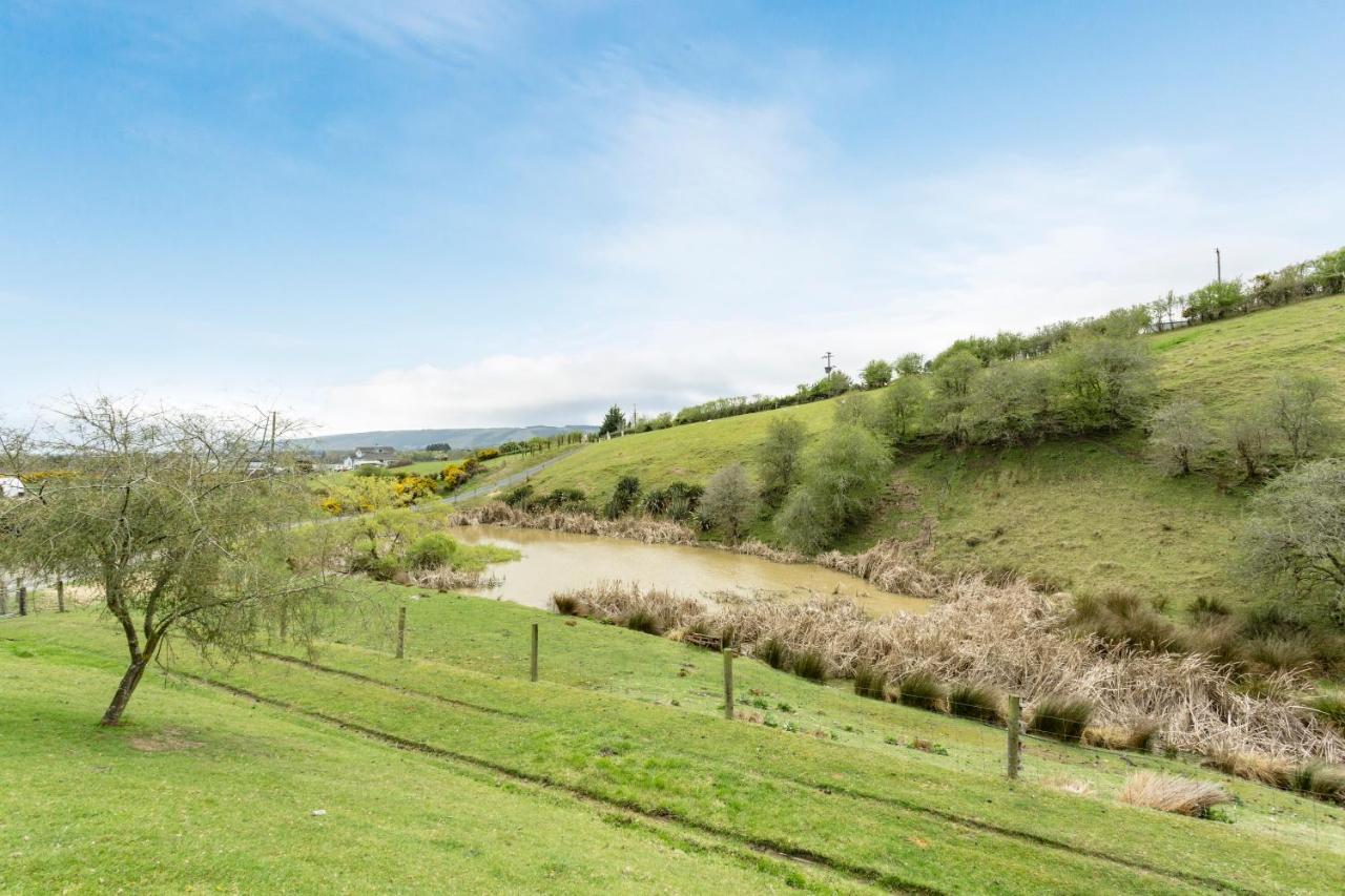 Hunters Moon Villa Mosgiel Exteriör bild