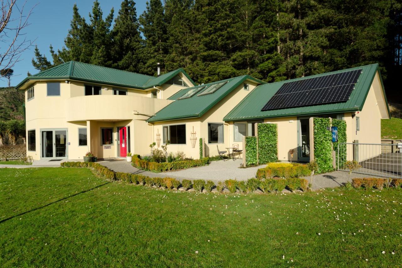 Hunters Moon Villa Mosgiel Exteriör bild